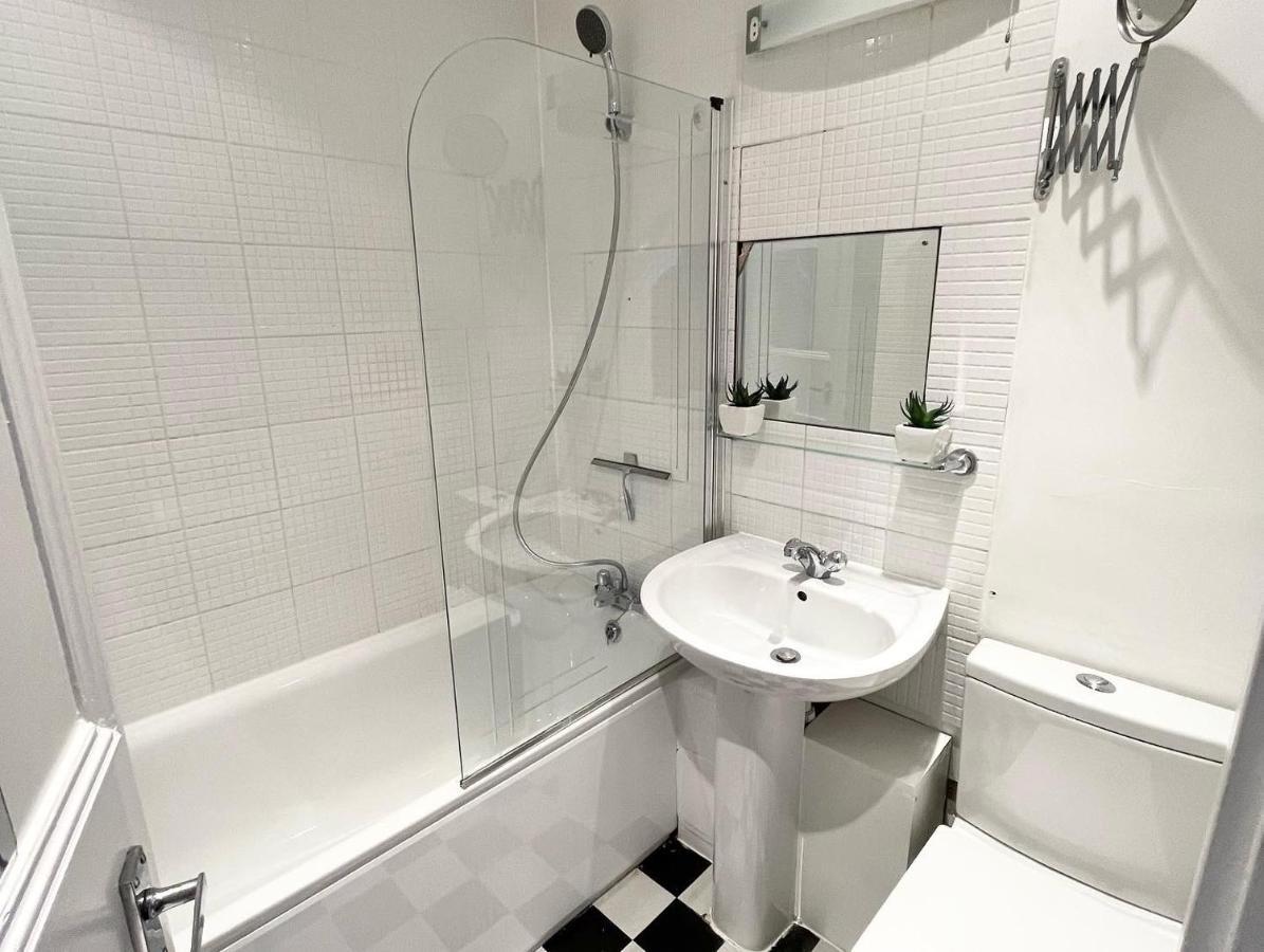 Lovely Apartment In London Victoria Eksteriør billede